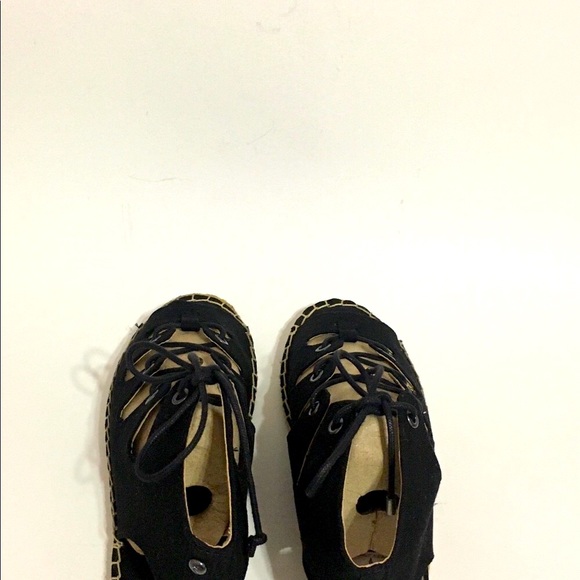 Womens Simply Vera Wang Lace Up Flat Sandals Sz 6M - Picture 9 of 12